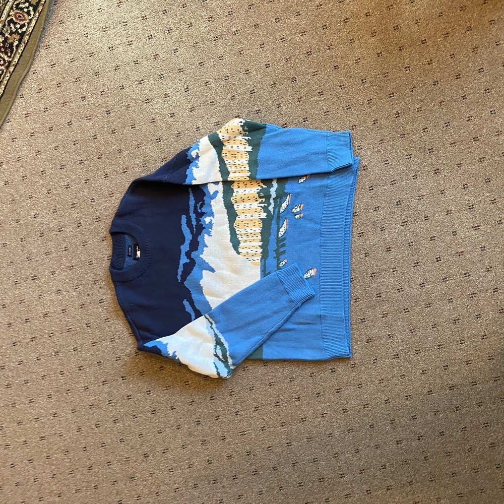Abercrombie brand new sweater